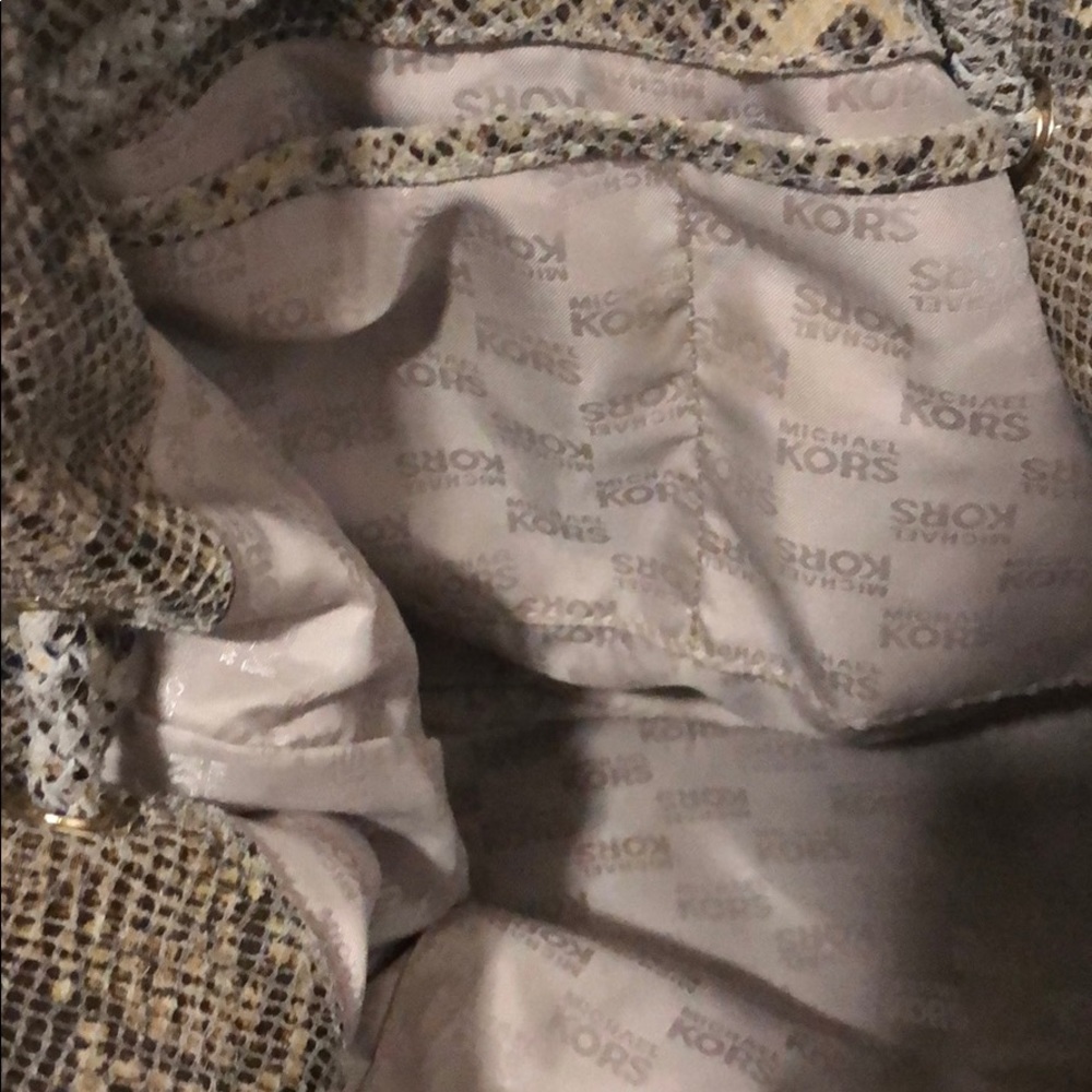100% Authentic Michael Kors Shoulder Bag! - image 6